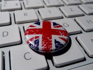 from flickr - Some rights reserved - "Union Jack button - grunge" by ntr23